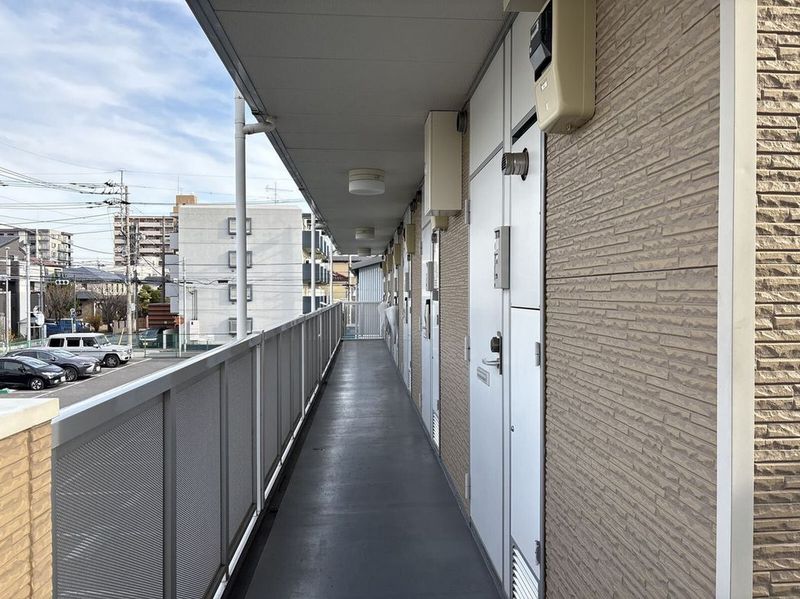 leopalace Karin Other