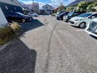 レオパレス城東 駐車場