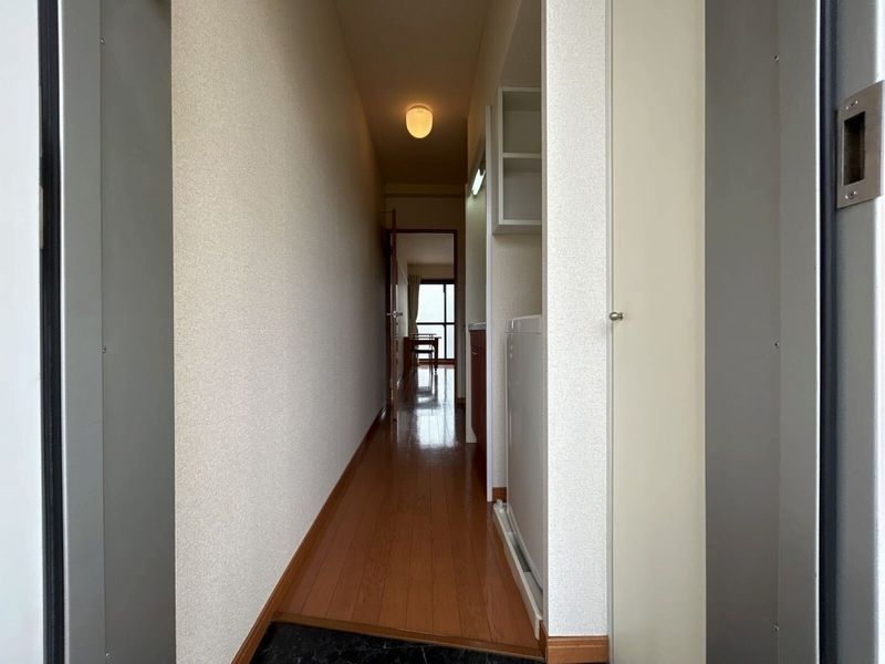 レオパレスソレイユ 玄関