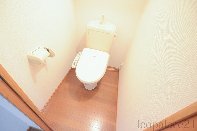 レオパレスグレート芦田 トイレ