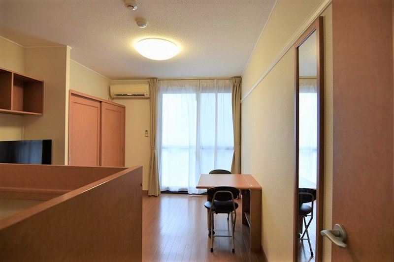 レオパレスＬａ　Ｖｉｓｔａ 居間
