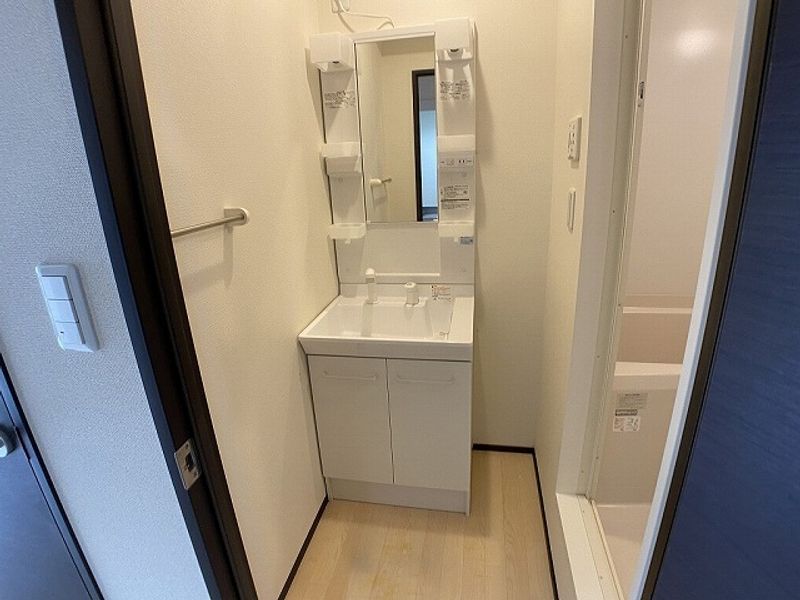 クレイノカトレア 洗面台