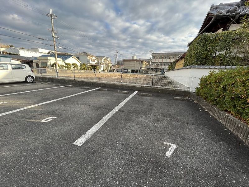 レオパレス池田下Ⅱ 駐車場