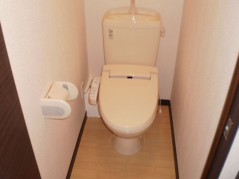 レオネクストウエストウッド トイレ