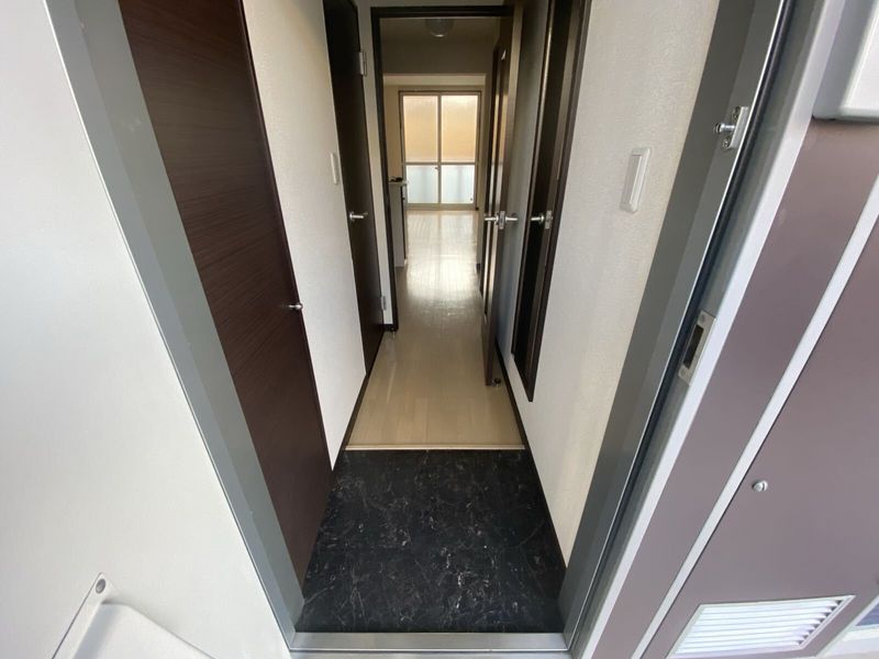 LEONEXT Leone 玄关