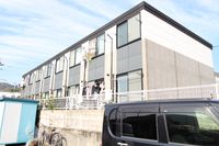 レオパレスひいらぎⅢ 外観