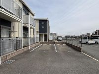 LEONEXT Sakura Godanzaka I Parking lot