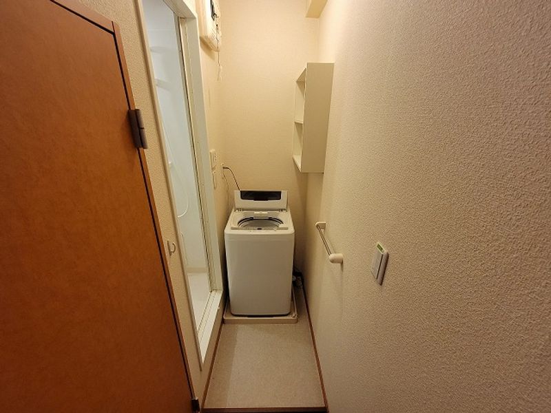 レオパレスミラフェリーチェ 洗面所