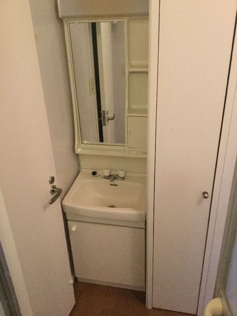 レオパレスシエラ 洗面所