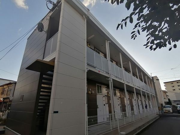 Bên ngoài leopalace pepino