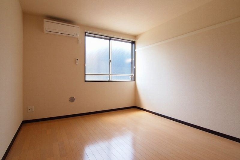 レオネクスト水晶館Ⅲ 居間