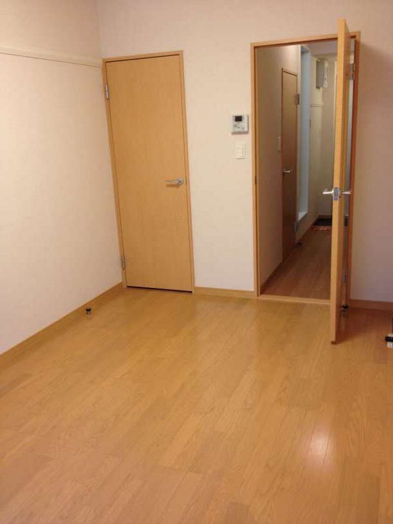 レオパレスエスト砂町 居間