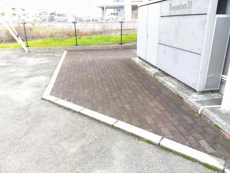 レオパレスソウミ 共用部分