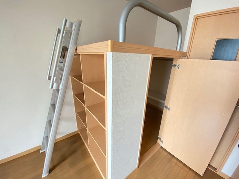 レオパレスコモード 収納