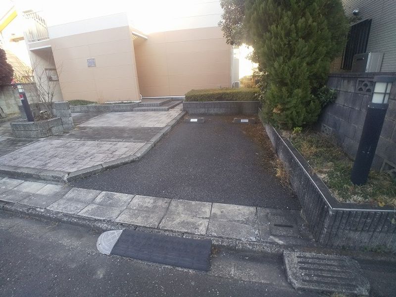 レオパレスＶｉｔａＳｅｒｅｎａ 駐車場