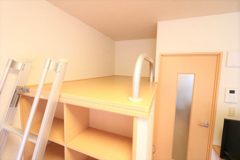 レオパレス青嶺 収納