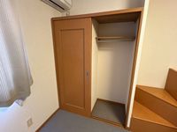 レオパレス三丁田 収納