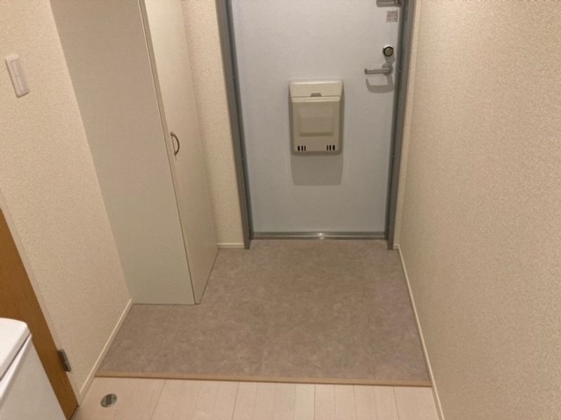 レオネクストオリーブ 玄関