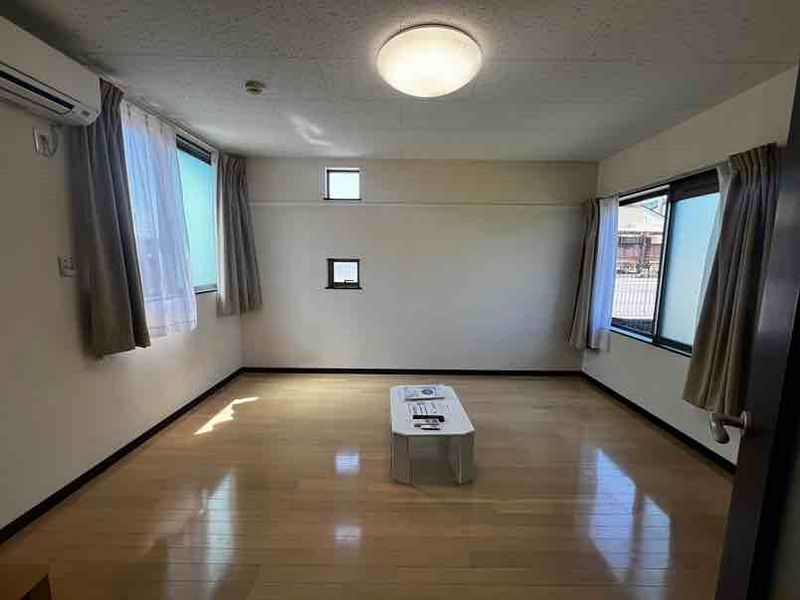 レオネクストみその 居間