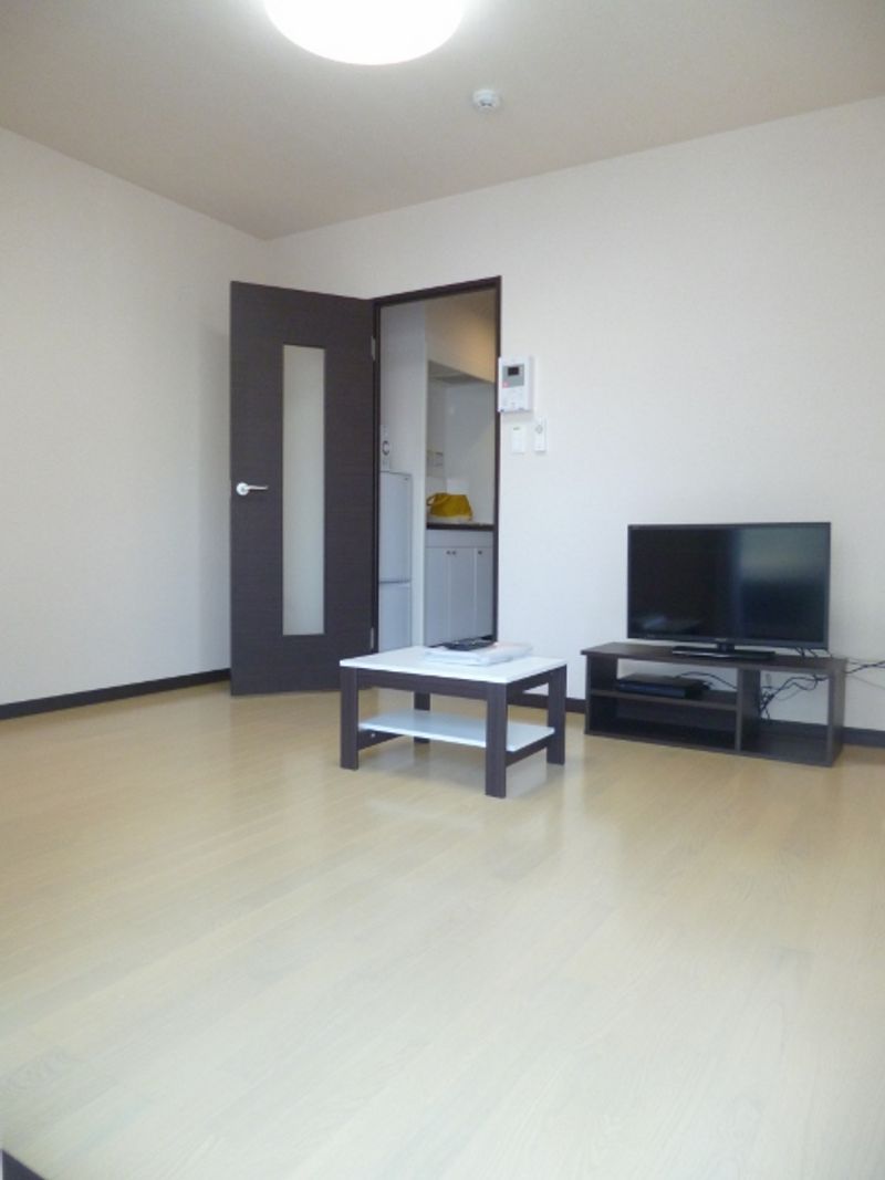 LEONEXT Shin Corpo Urayasu Living room