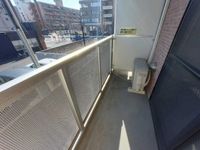 レオパレスゼルコヴァ バルコニー