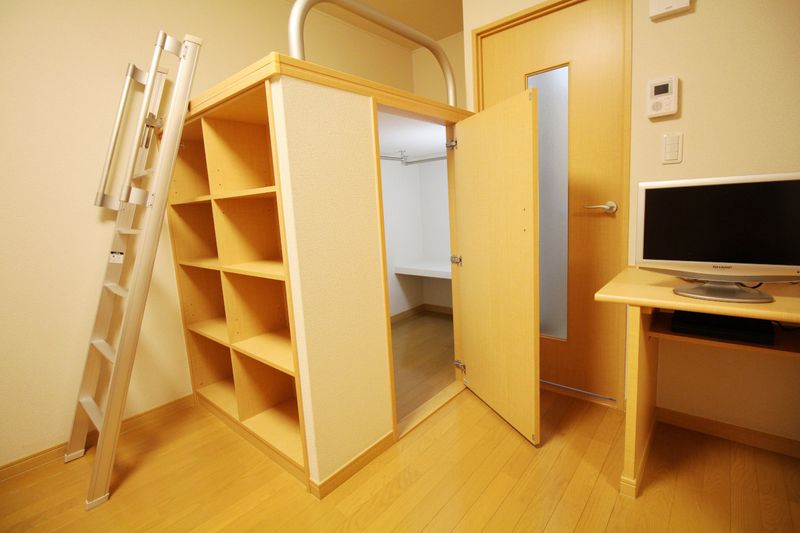 レオパレス若葉 収納