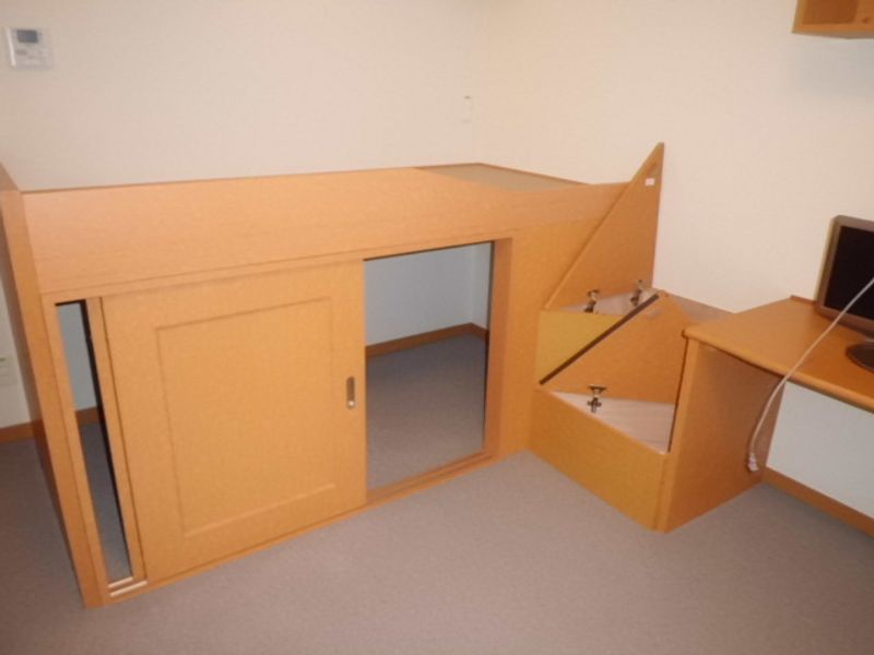 レオパレスサンセール丸山台Ⅱ 居間