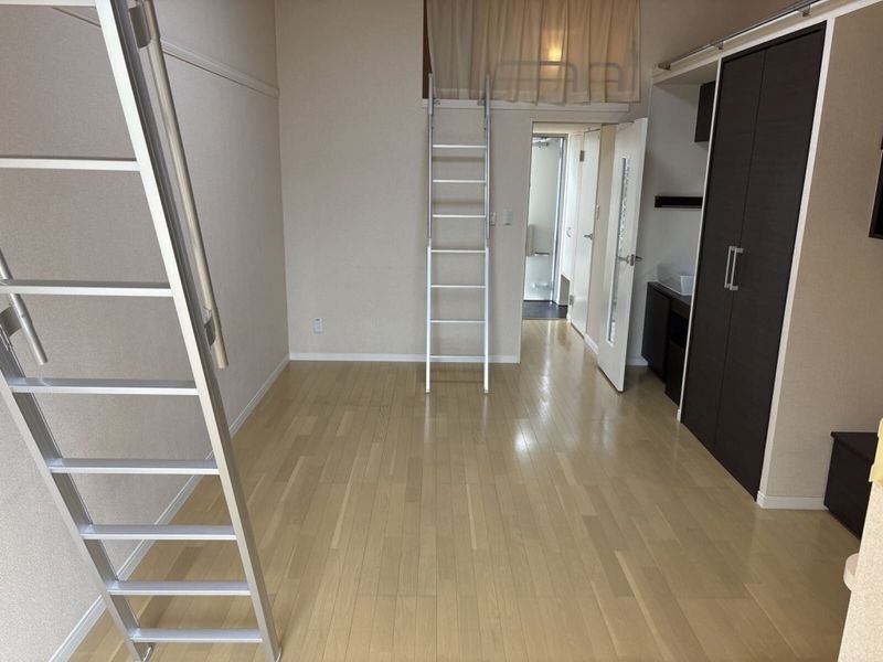 レオネクストステラレガーミ 居間