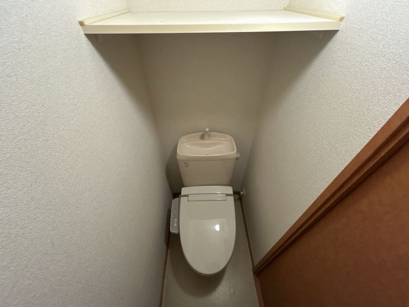 レオパレスウイングコートヤチヨ トイレ