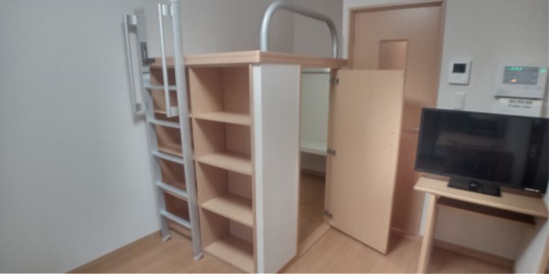 レオパレスサラバンド その他