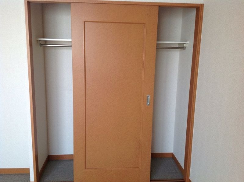 レオパレスＹＡＭＡＺＡＫＩ 収納