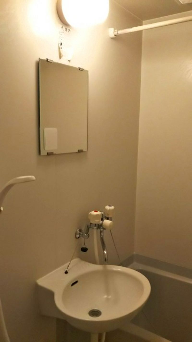 レオパレススマイル 洗面台