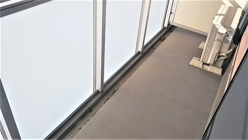 レオネクストアンビシャスＶＩＧ バルコニー