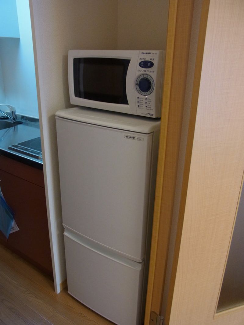 LEONEXT Eddie Crest Khác