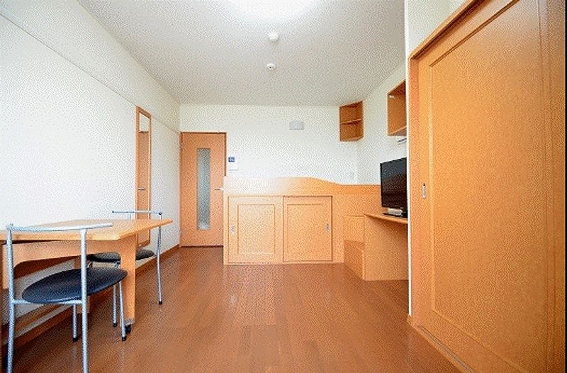 レオパレスＫ＆Ｒ 居間
