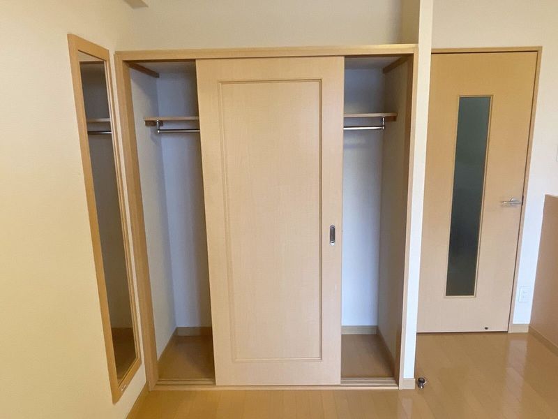 レオパレスＲＥＺＯＮ中百舌鳥 収納