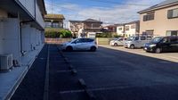 レオパレスクローネＩ 駐車場