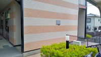 レオパレスヴェセル 外観