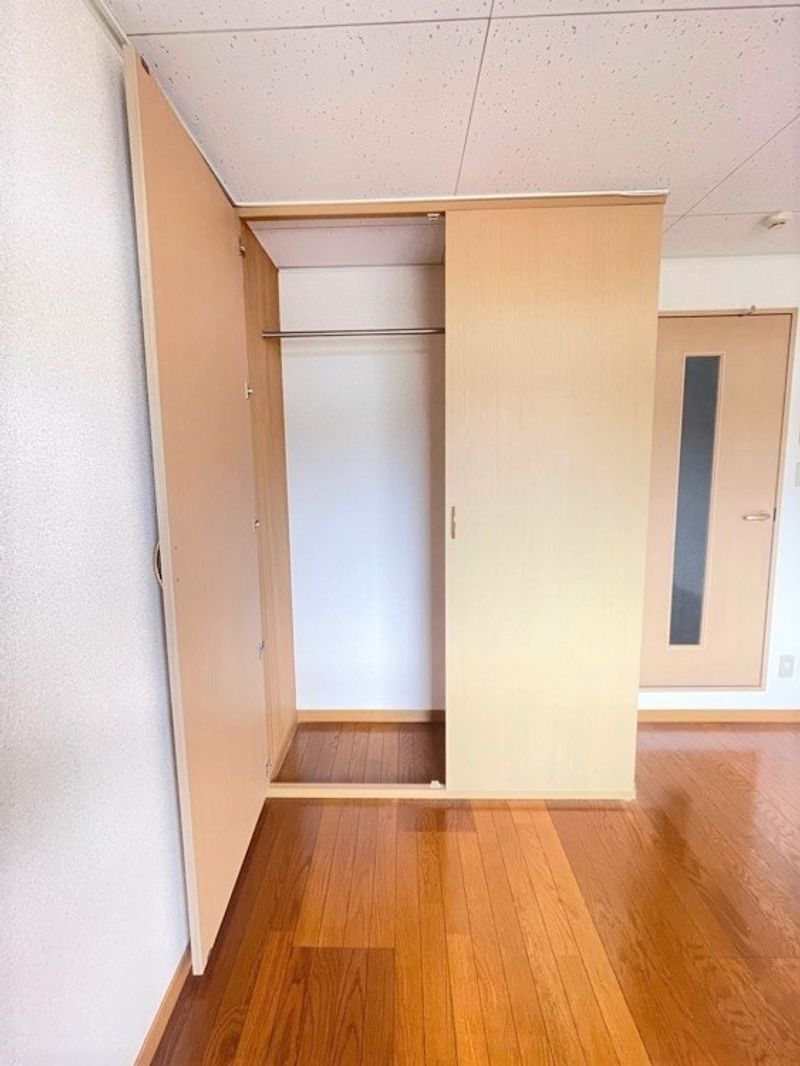 レオパレスハーモニー 収納