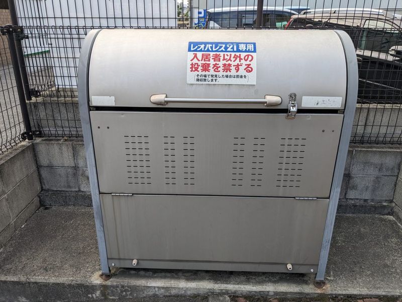 レオパレス薫峰 共用部分