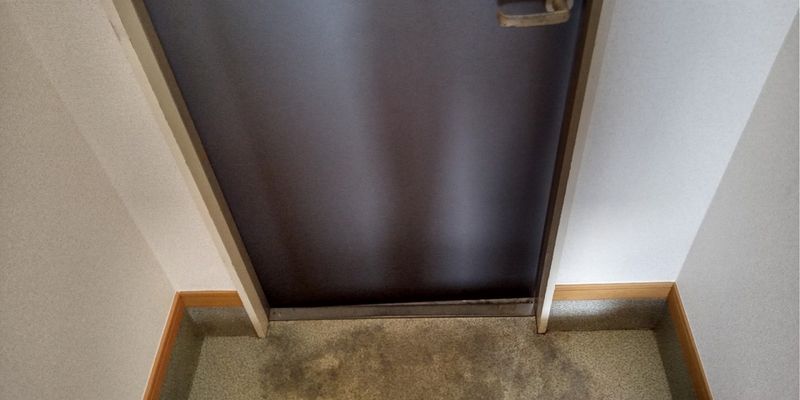 レオパレスＴＡＫＡＳＡＧＯ 玄関