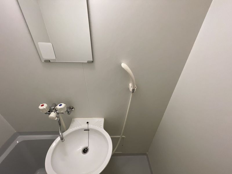 レオパレスひかり 洗面台