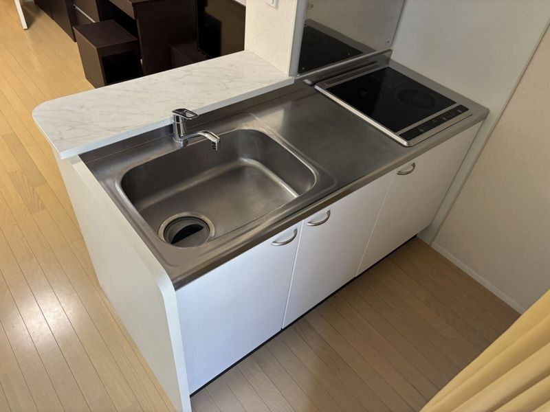 MIRANDA J Viretta II Nhà bếp