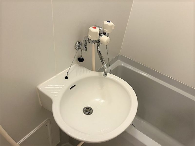 レオパレスサカグチ 洗面台