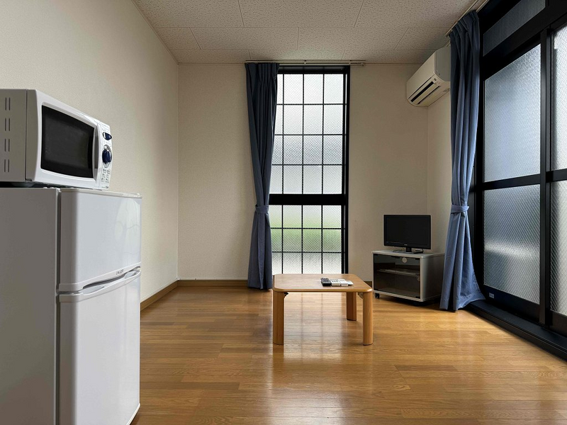 レオパレスグランＭ’ｓ 居間