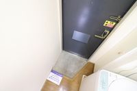 レオパレス西陣Ａ 玄関