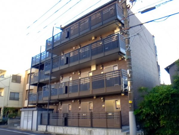 LEONEXT COZY exterior