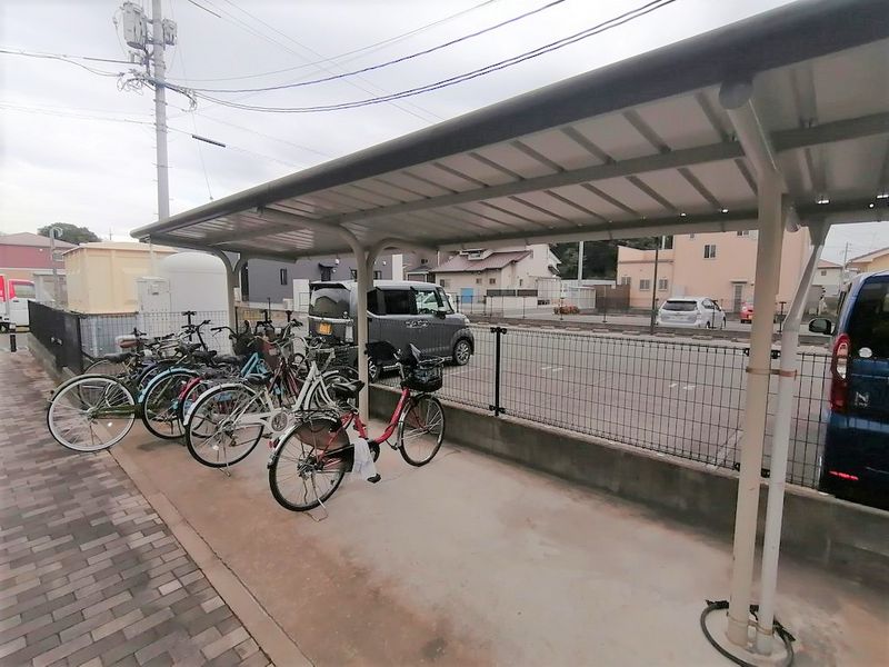 レオパレスウエル 共用部分
