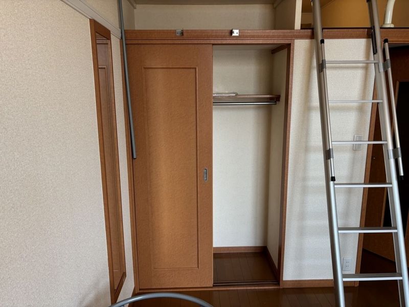 レオパレスコンフォート佐藤 収納