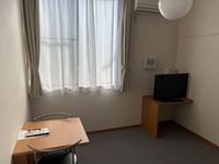レオパレスエルパセオⅢ 居間